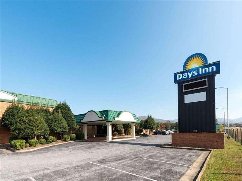 Days Inn By Wyndham Luray Shenandoah Exterior foto