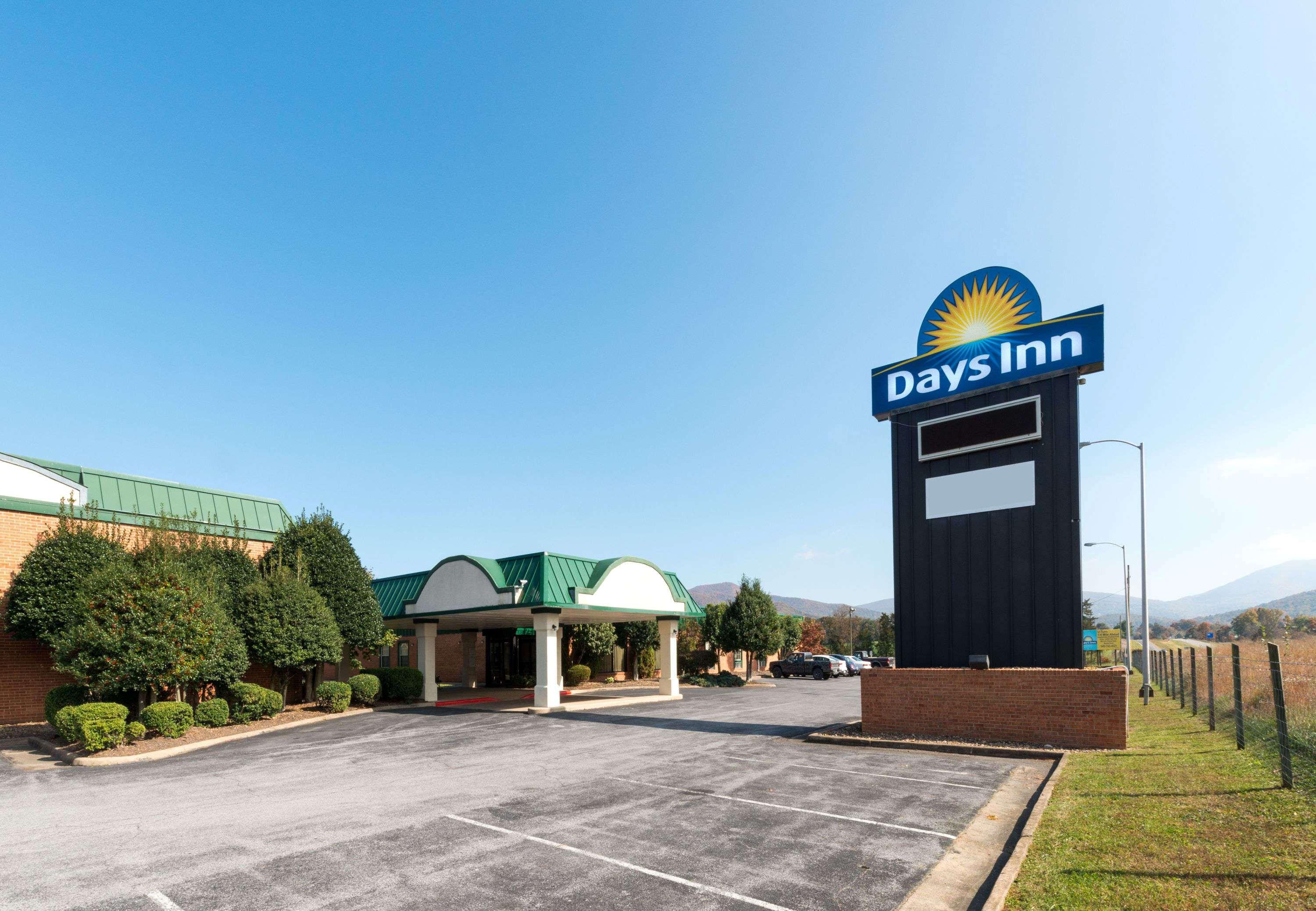 Days Inn By Wyndham Luray Shenandoah Exterior foto