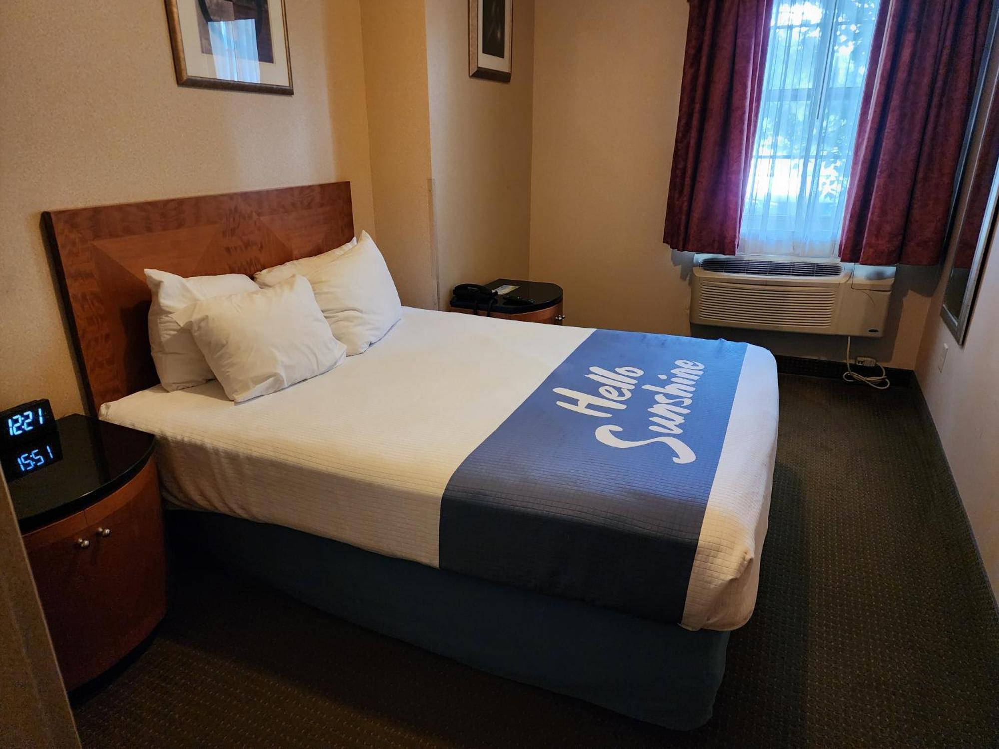 Days Inn By Wyndham Luray Shenandoah Exterior foto